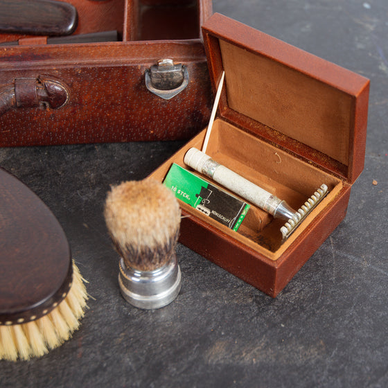 Men's Toilet Accessories Case
