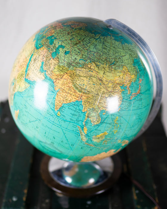 Columbus German Political Globe with Lamp